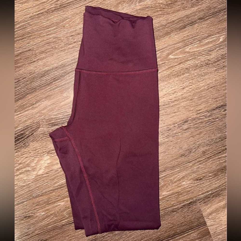 Wunder Train High Rise Leggings (maroon)
